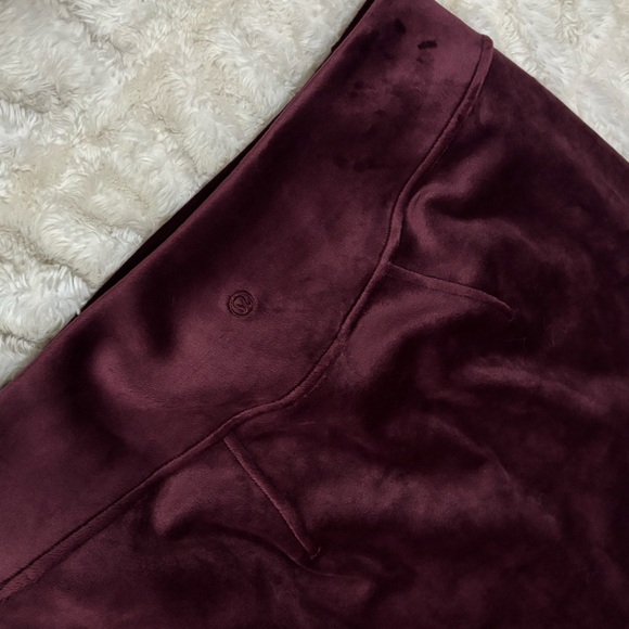 NWT LULULEMON ATHLETICA Women’s Scuba HR Velvet Mini Skirt - Picture 8 of 14